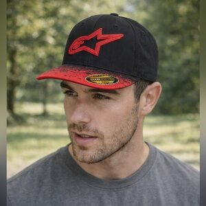 Alpinestars Men’s 210 Fitted Black Red Flexfit Cap Hat Size S/M
